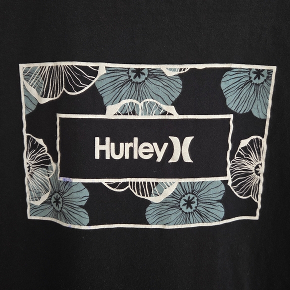 Bench Men’s Black Graphic Tee Stack with Teal Floral Accent - Picture 9 of 16